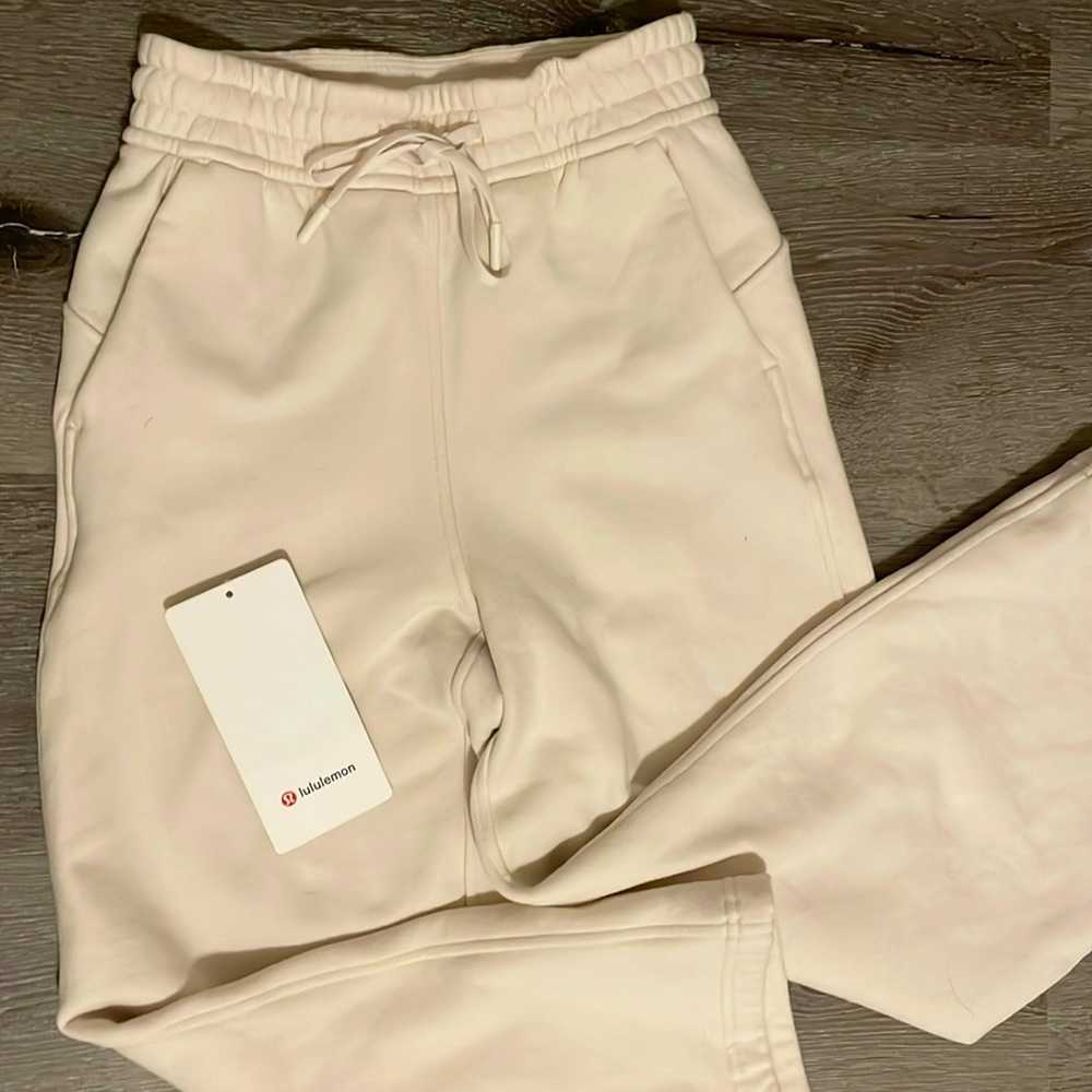 Lululemon sweatpants